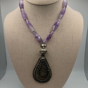 Elegant Purple Beaded Necklace